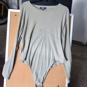 Misguided Plus Casual Lt Olive Green Long Sleeve Bodysuit